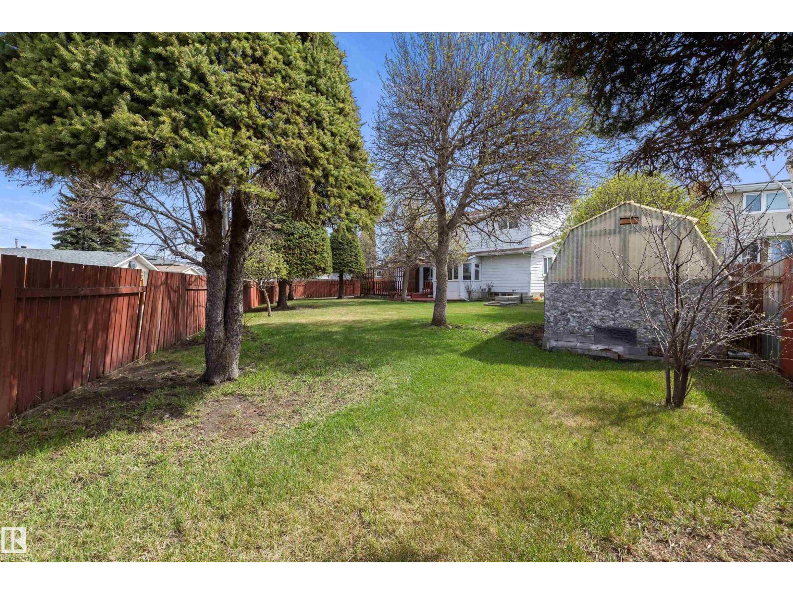 11035 163 AV NW - 41