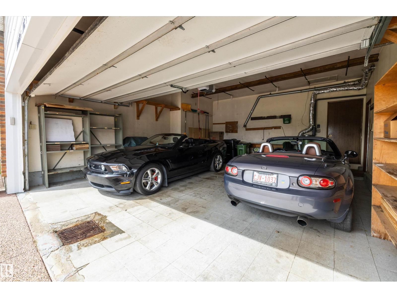 11035 163 AV NW - 44