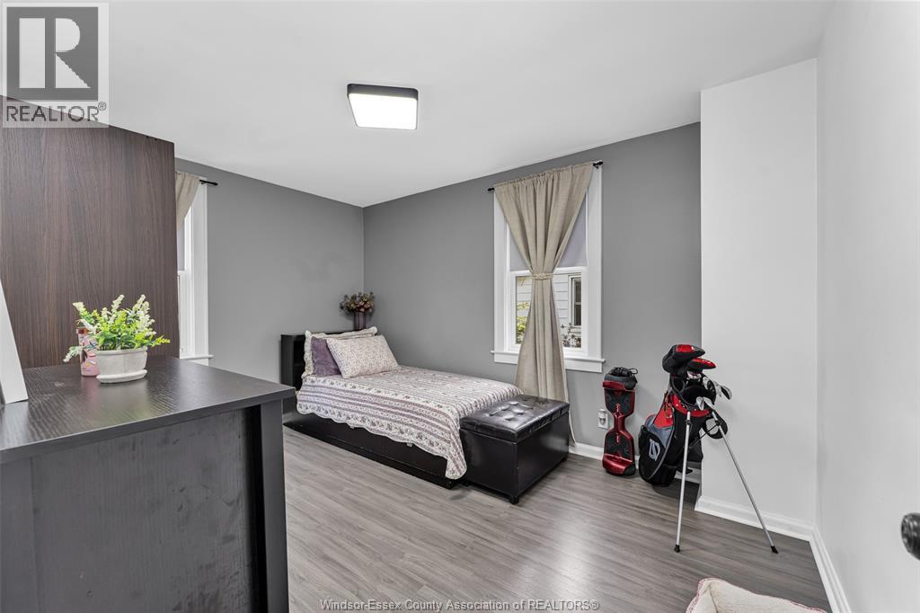 1366 LILLIAN AVENUE - 15