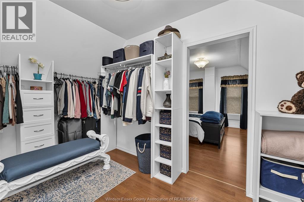1366 LILLIAN AVENUE - 19