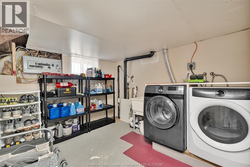 1366 LILLIAN AVENUE - 28