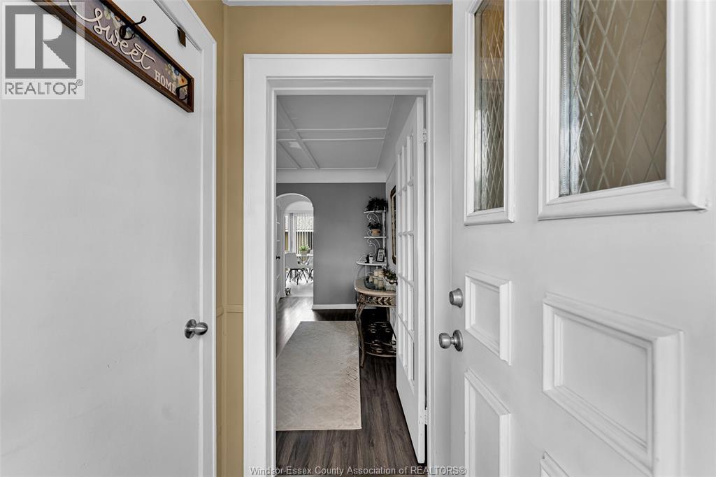1366 LILLIAN AVENUE - 4