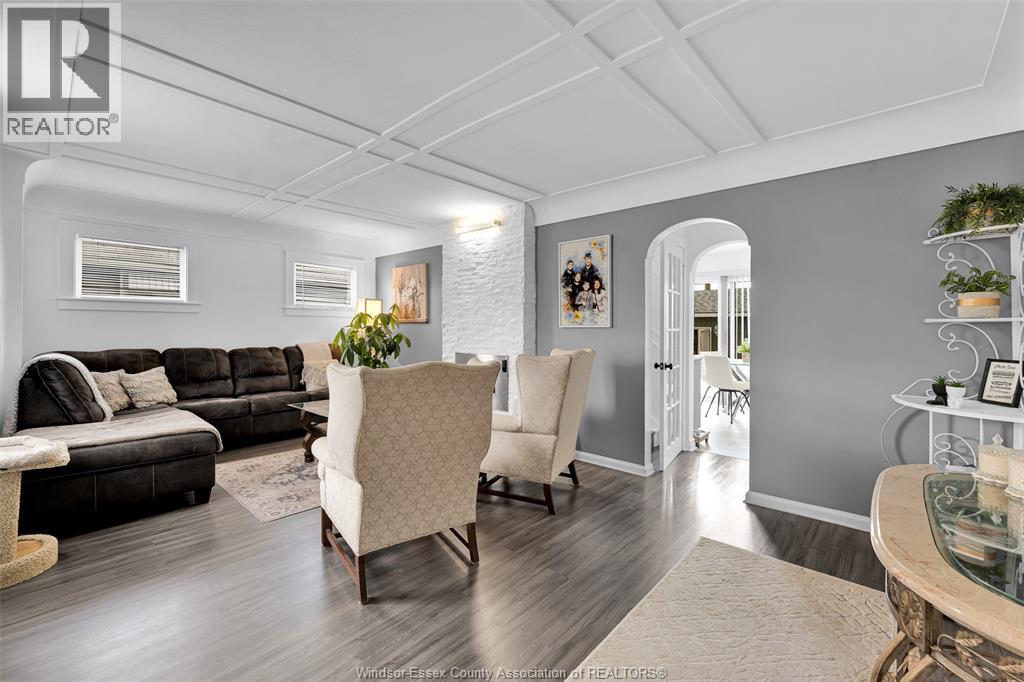 1366 LILLIAN AVENUE - 5