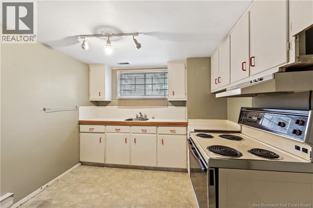 82 Eighth Street - 18