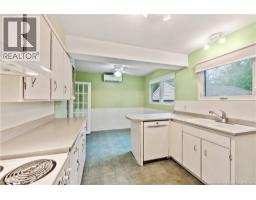 Living room - 82 Eighth Street, Moncton, NB E1E3E9 Photo 10