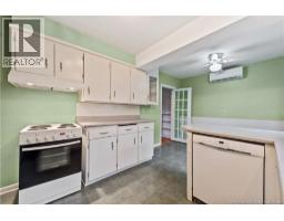 3pc Bathroom - 82 Eighth Street, Moncton, NB E1E3E9 Photo 8