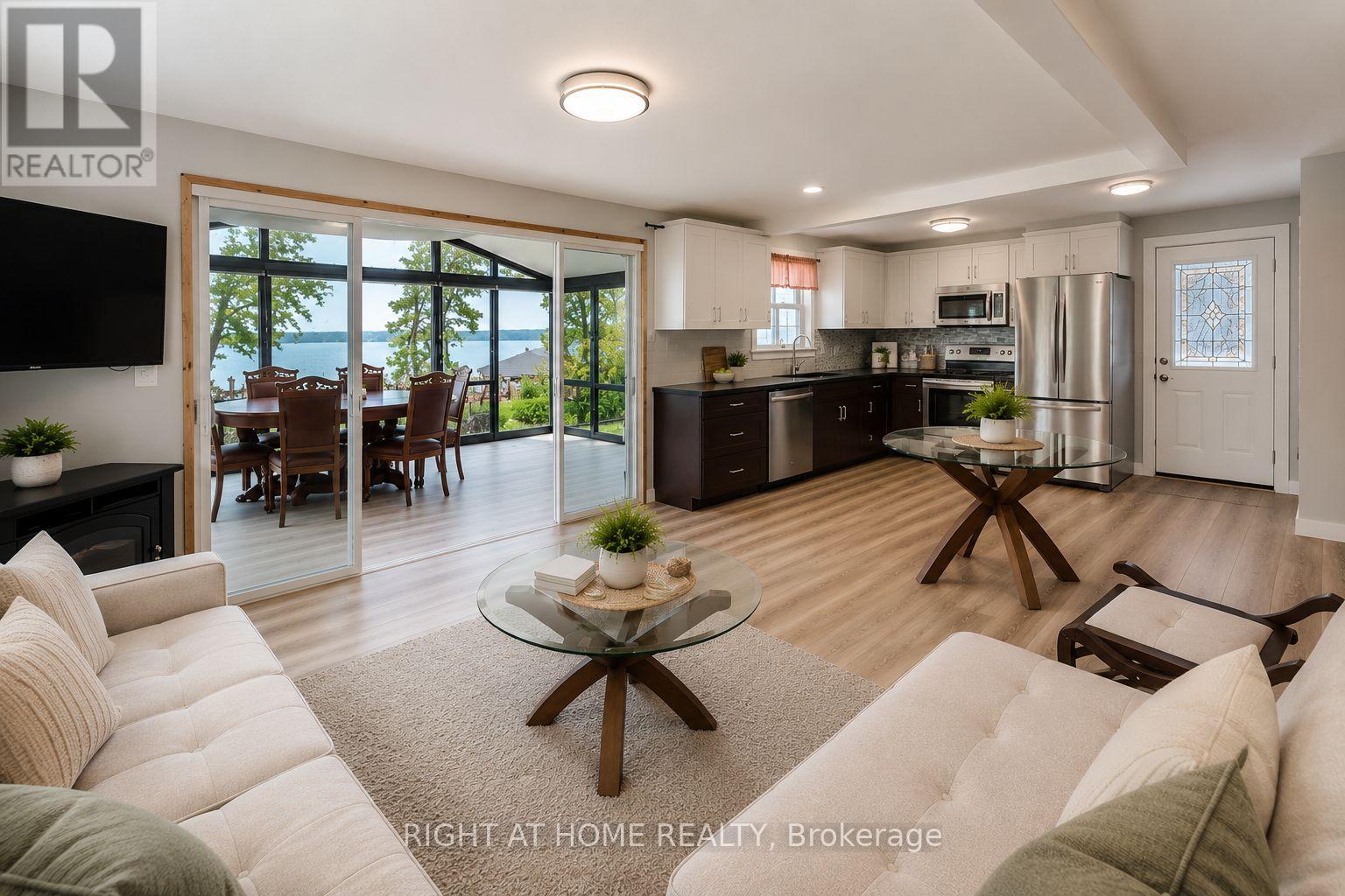 36 HILLS ROAD - 23
