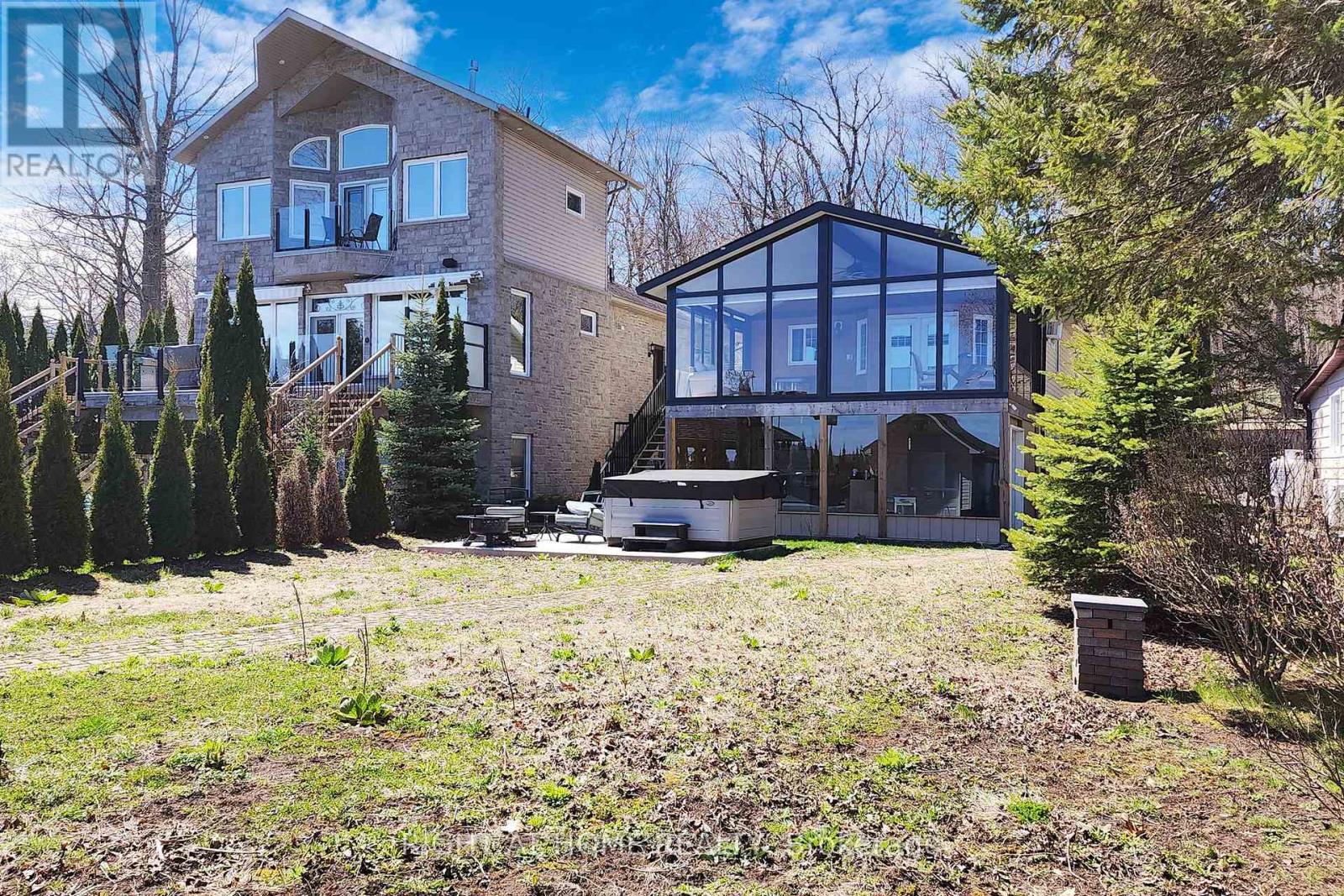 36 HILLS ROAD - 7