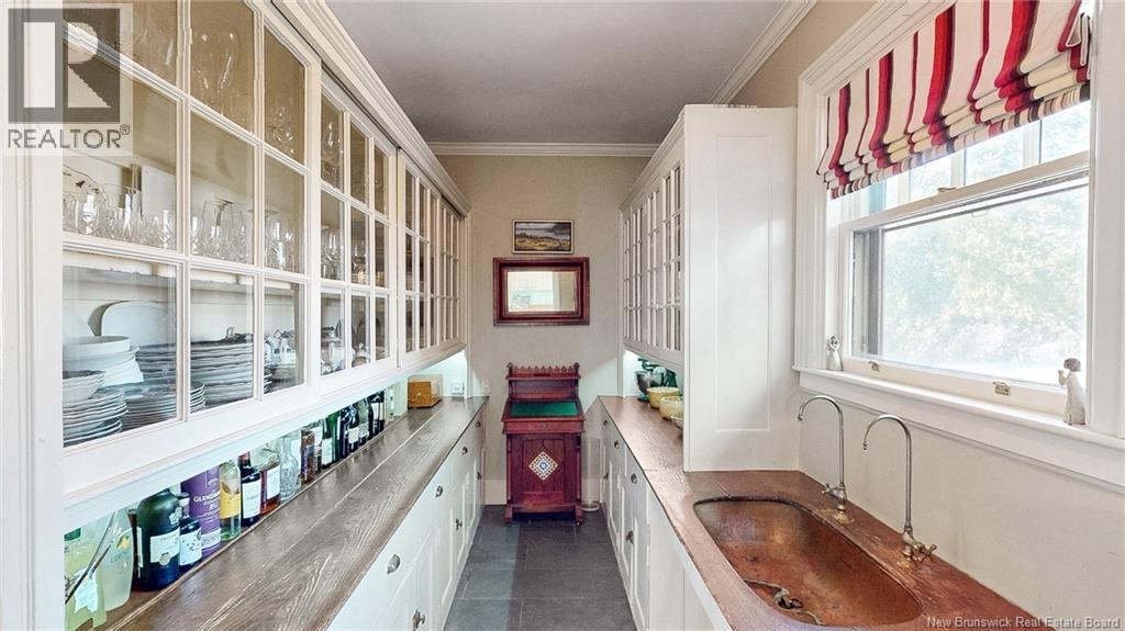 48 GONDOLA POINT Road - Image 16