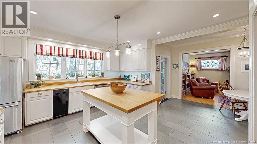 48 GONDOLA POINT Road - Image 18