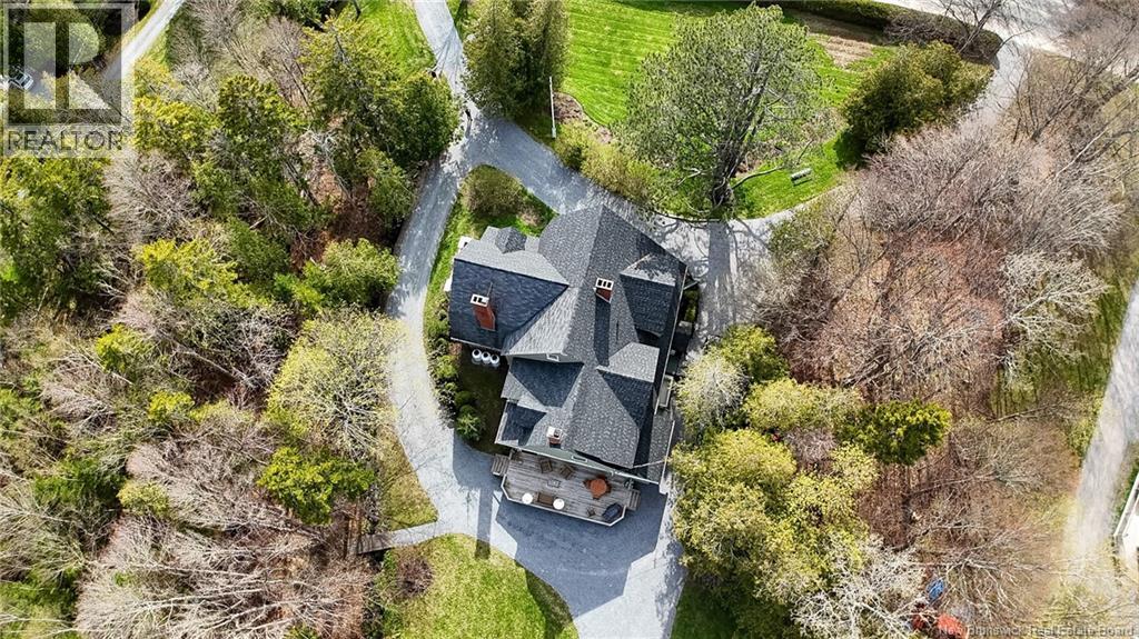 48 GONDOLA POINT Road - Image 2