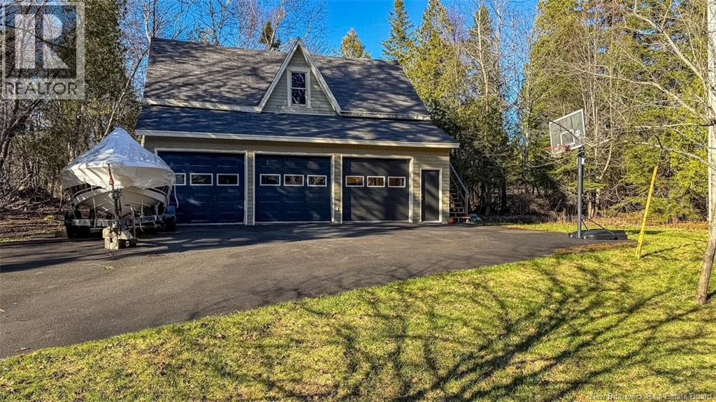 48 GONDOLA POINT Road - Image 38