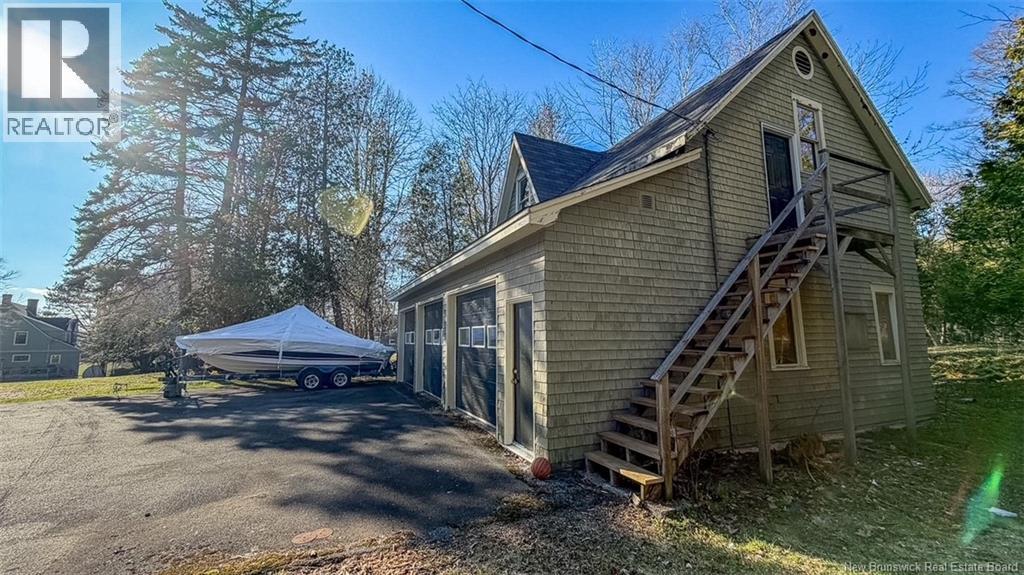 48 GONDOLA POINT Road - Image 40