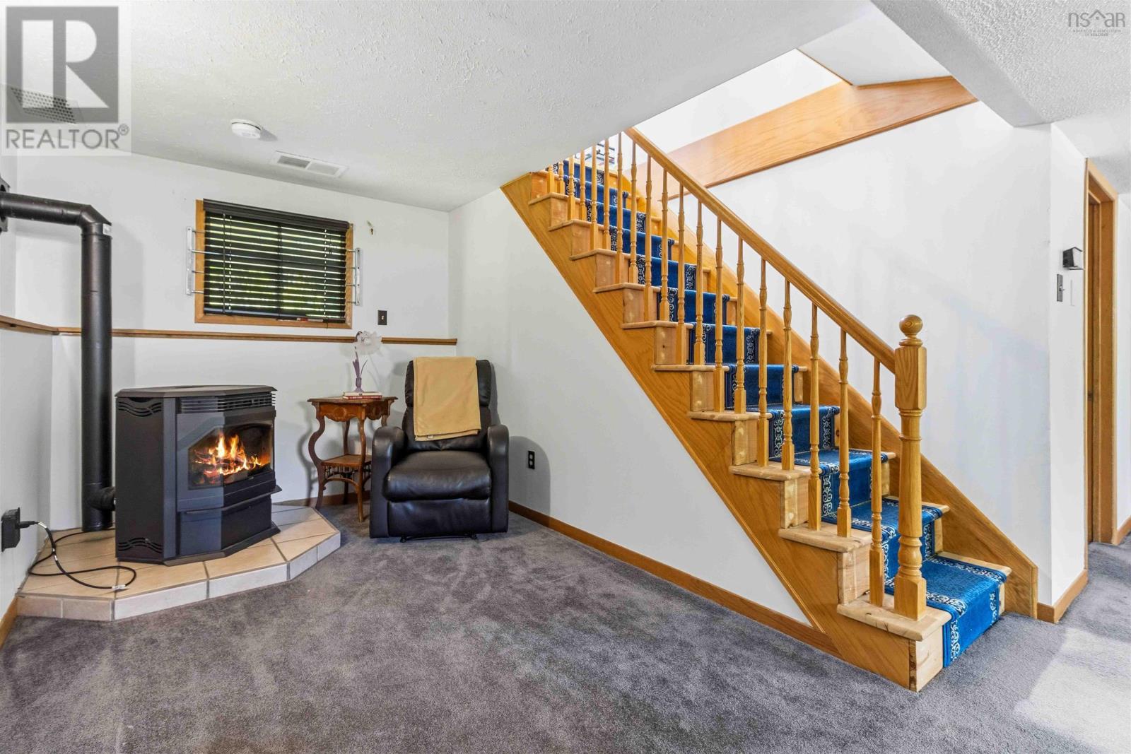 Property 23 of 33 of 77 Carleton Drive