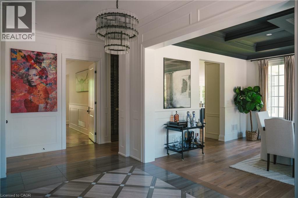 147 BEVERLY Court - 8