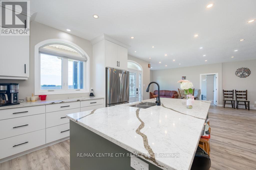 22273 PRATT SIDING ROAD - 15