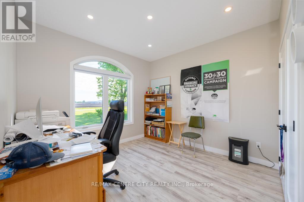 22273 PRATT SIDING ROAD - 18