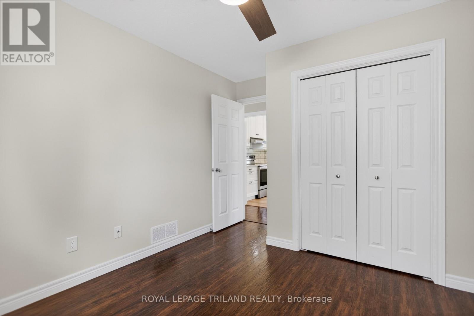 48 COTTONWOOD DRIVE - 26