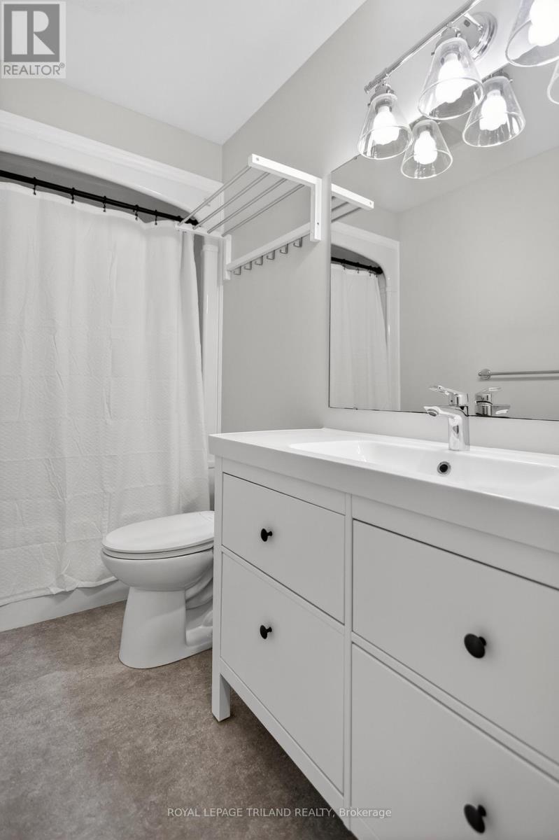 48 COTTONWOOD DRIVE - 28