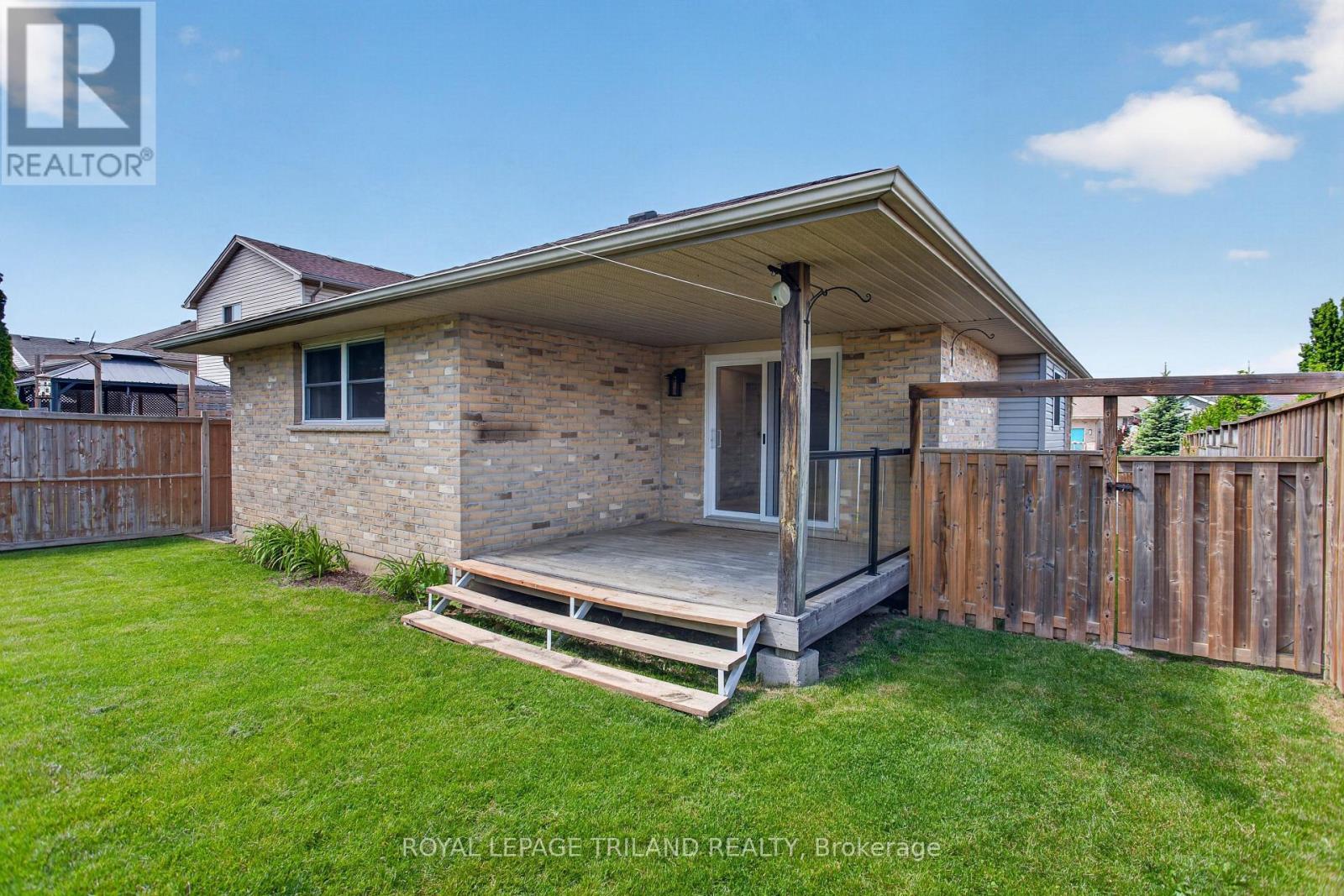 48 COTTONWOOD DRIVE - 45