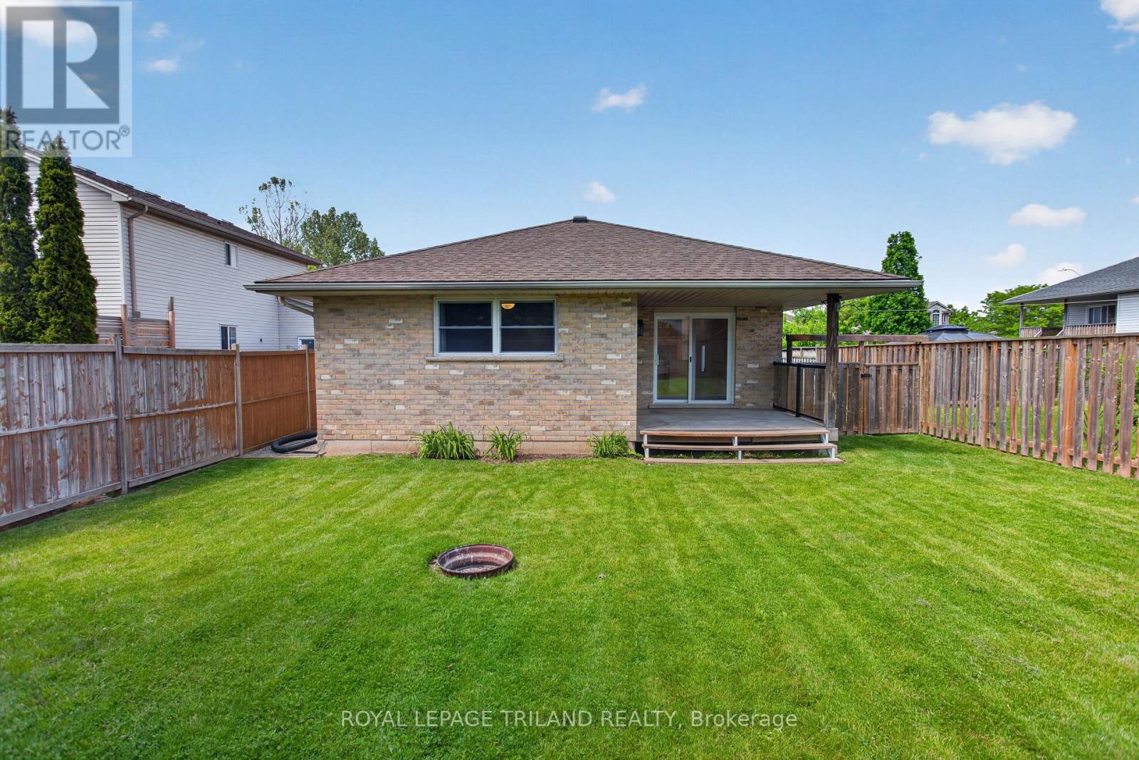 48 COTTONWOOD DRIVE - 46