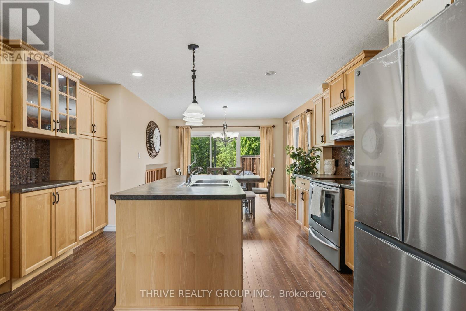73 GREENWAY BOULEVARD - 12
