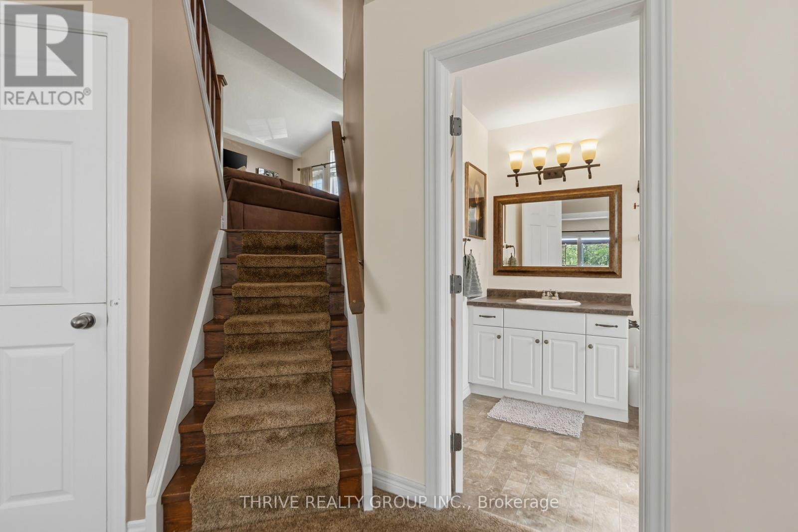 73 GREENWAY BOULEVARD - 24