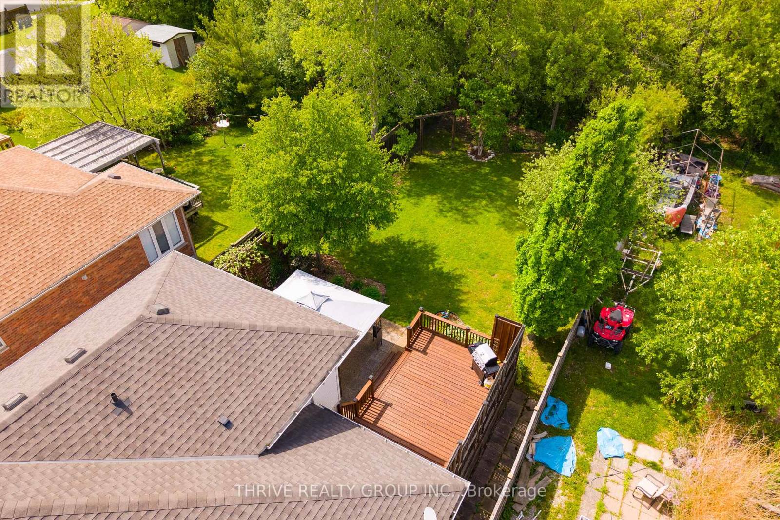 73 GREENWAY BOULEVARD - 38