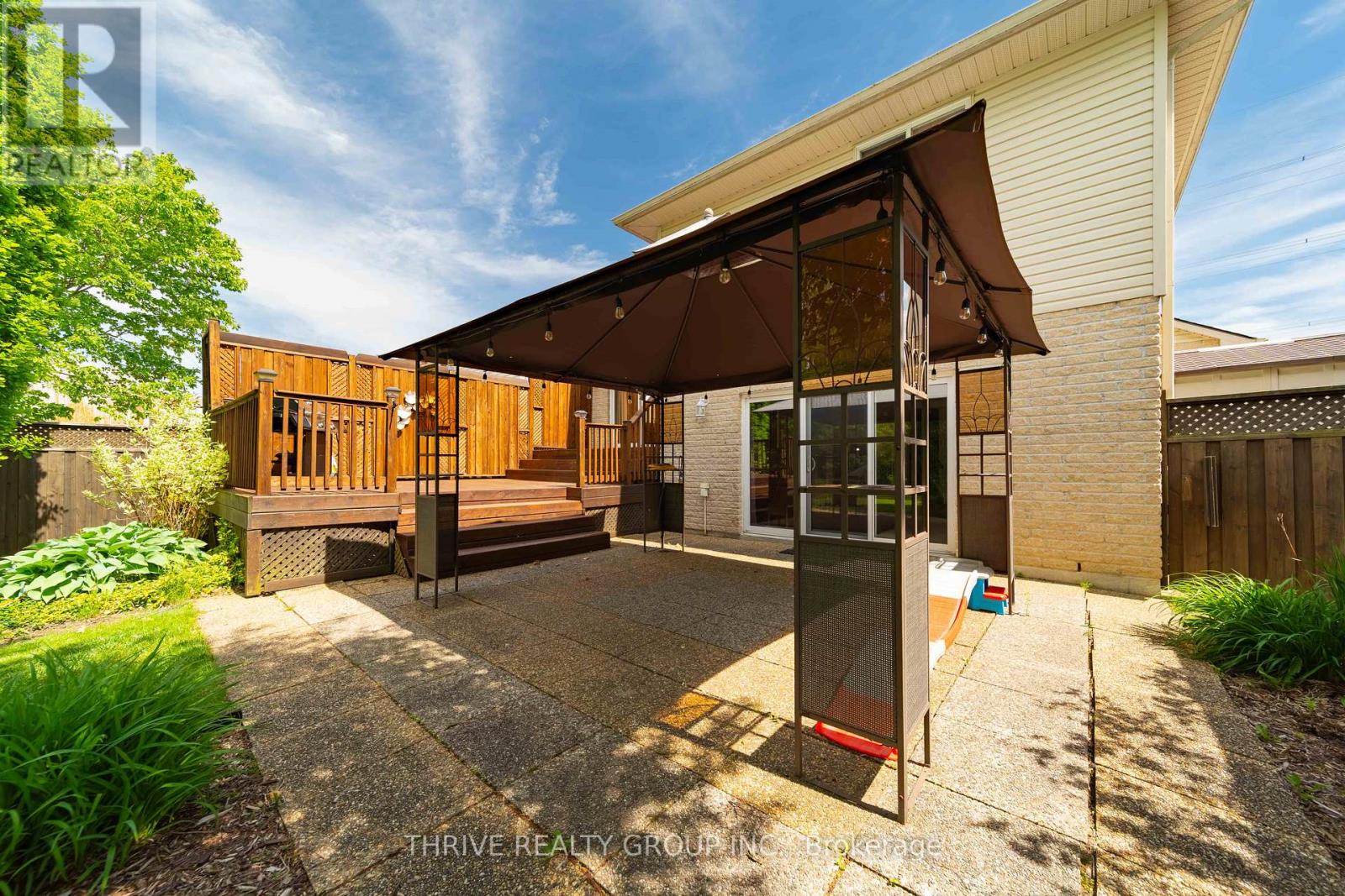 73 GREENWAY BOULEVARD - 40