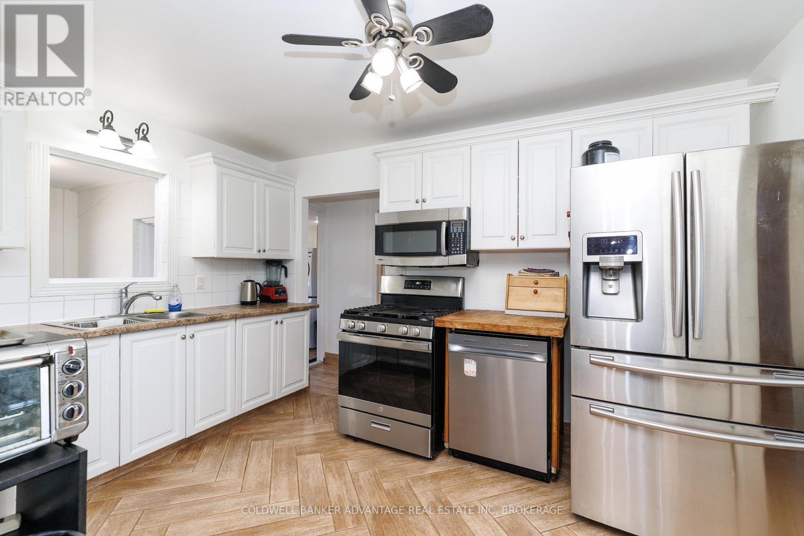 2592 3 HIGHWAY - 16