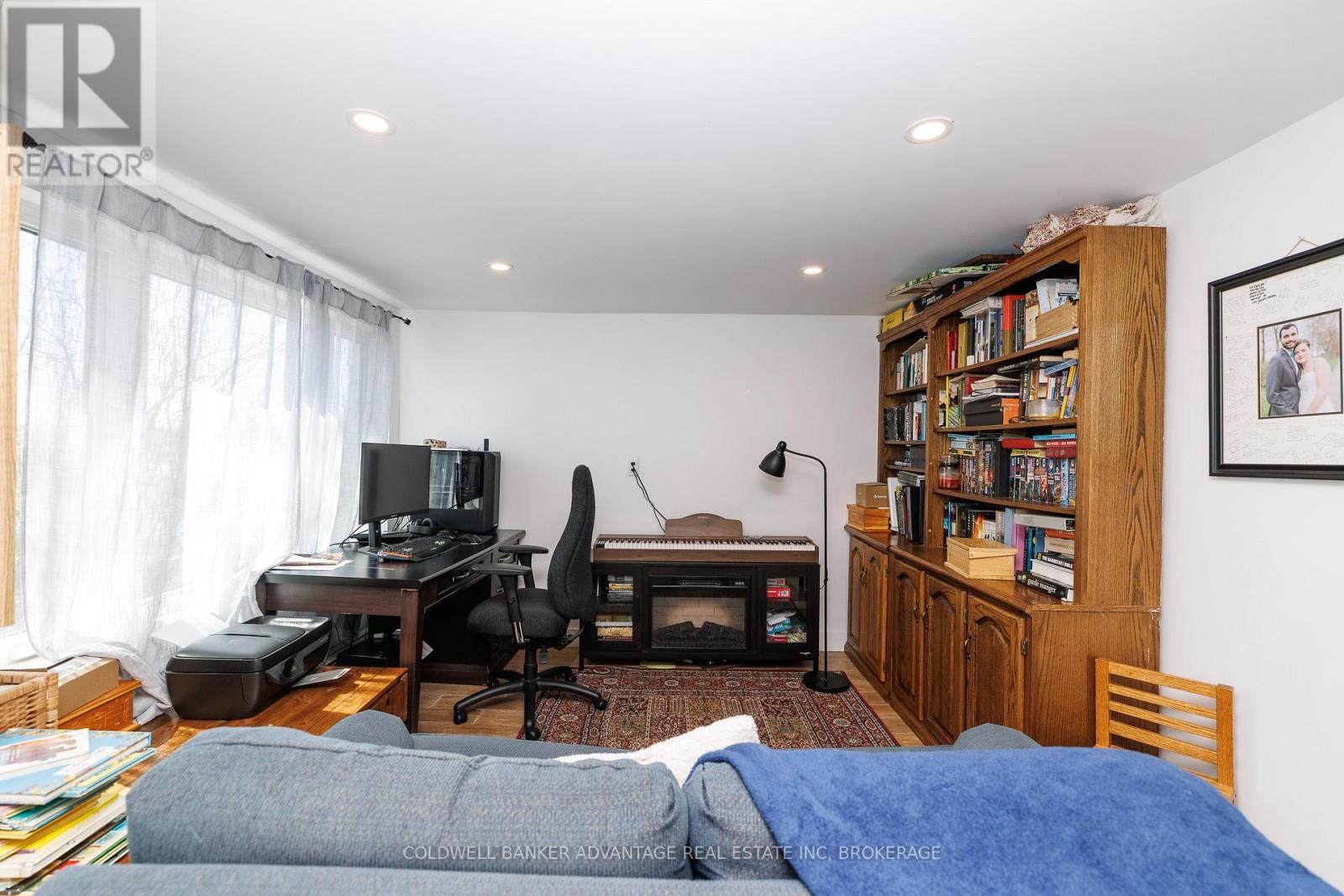 2592 3 HIGHWAY - 8