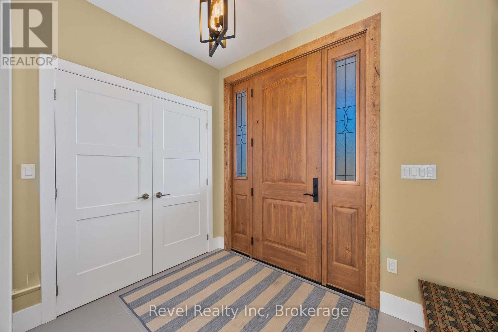 15 STONEY ROAD - 6
