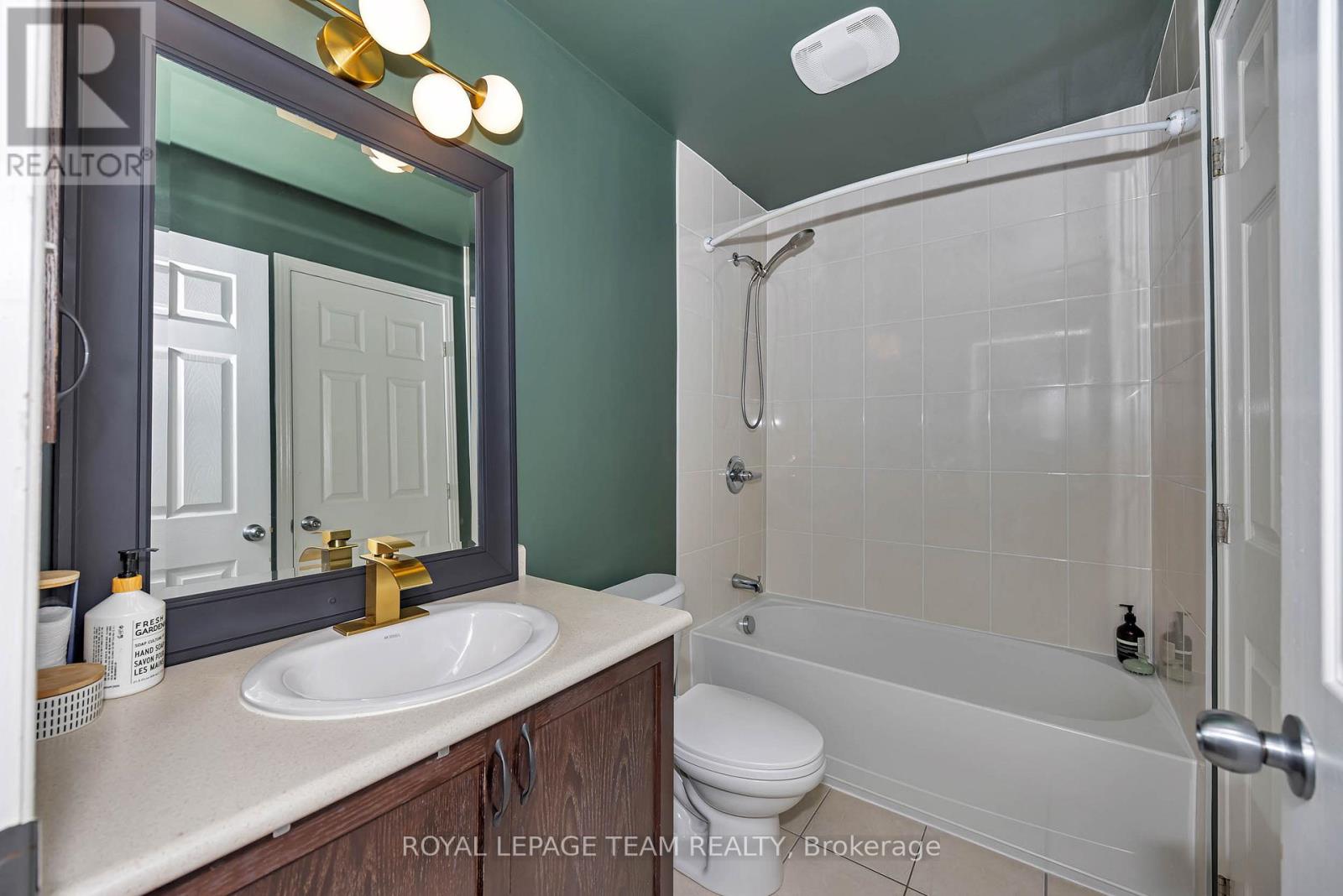 226 ARRITA STREET - 21