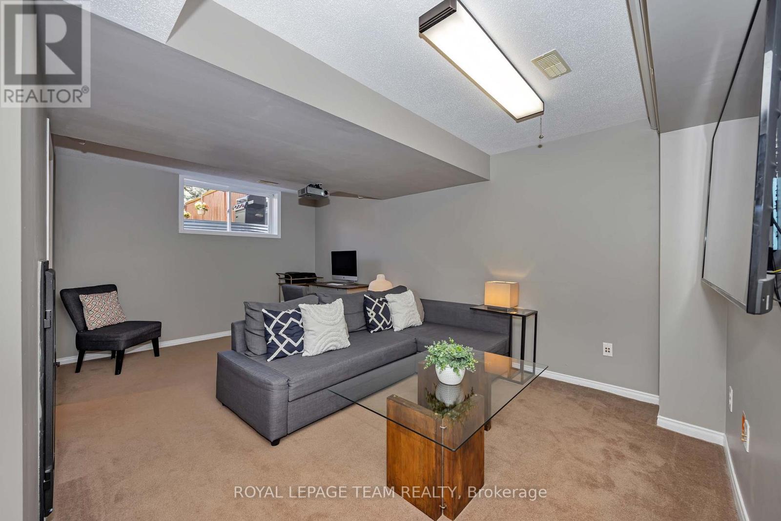 226 ARRITA STREET - 27