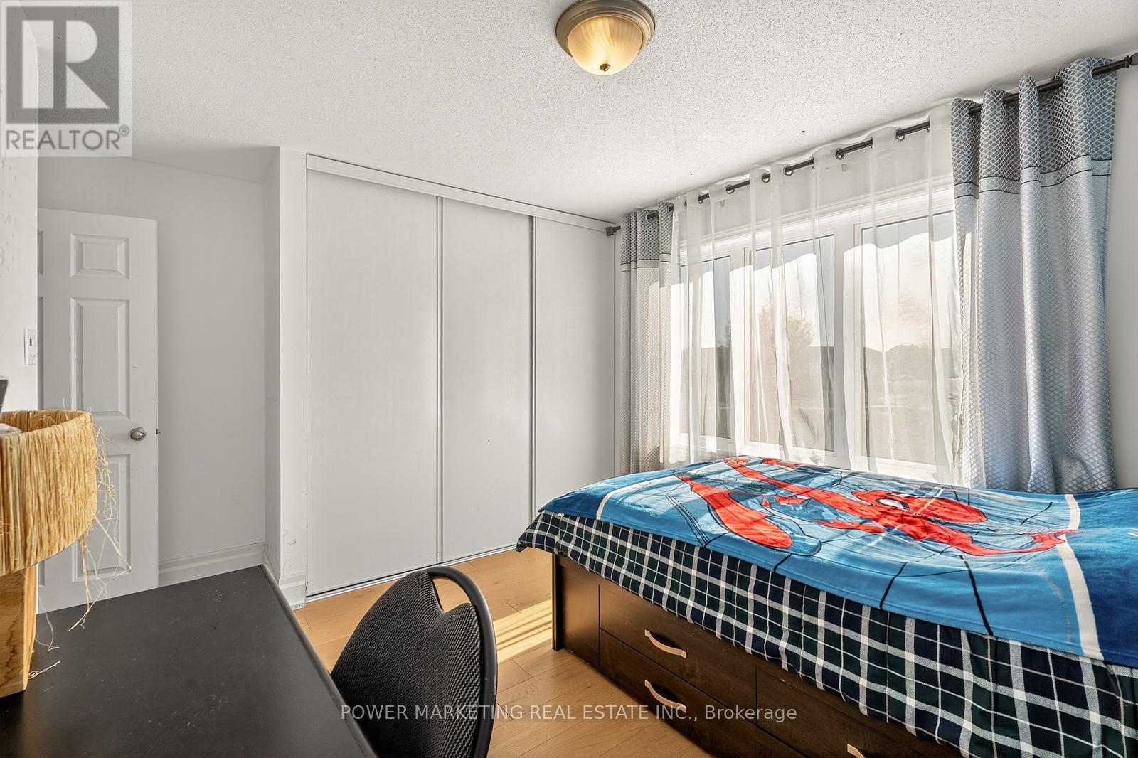 657 CLEARBROOK DRIVE N - 27