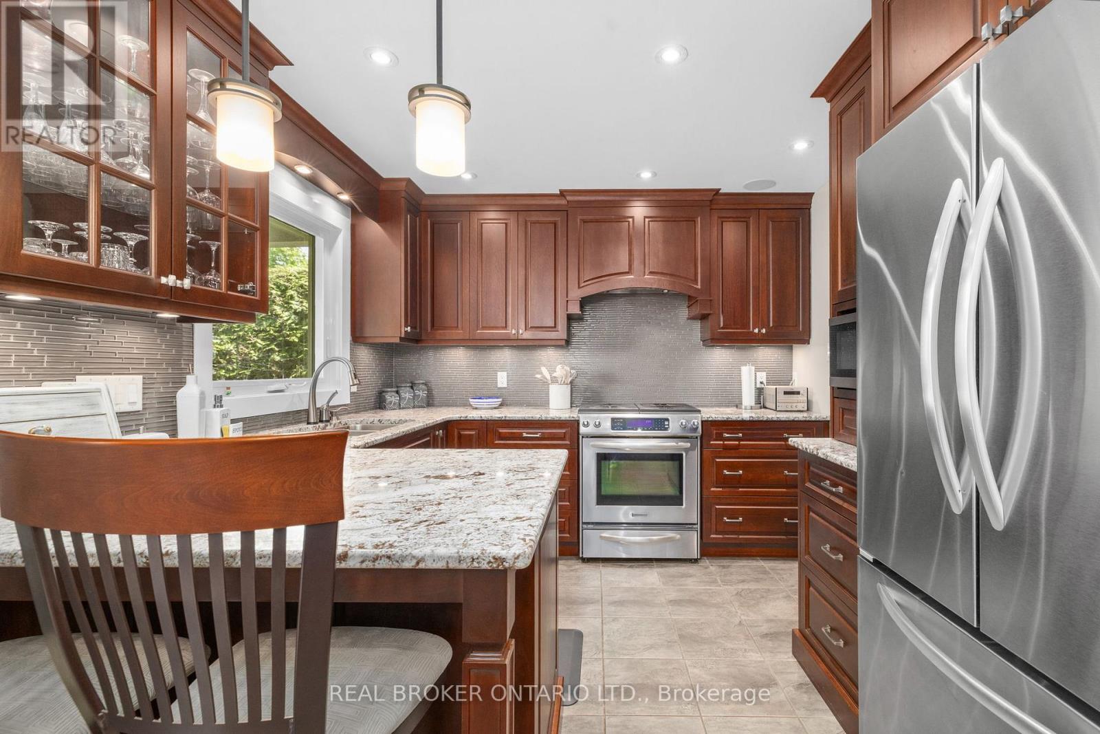 16 FOREST CREEK DRIVE - 18