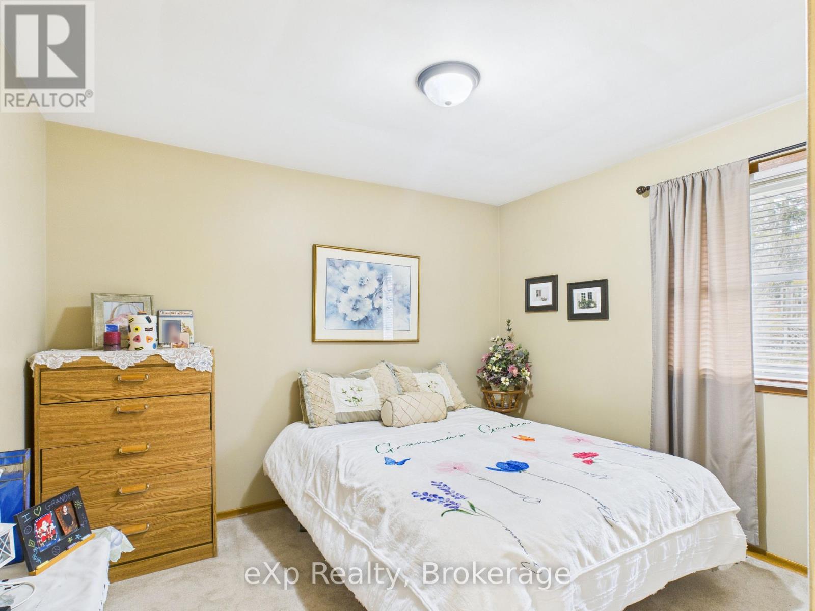 303 MARY STREET - 17