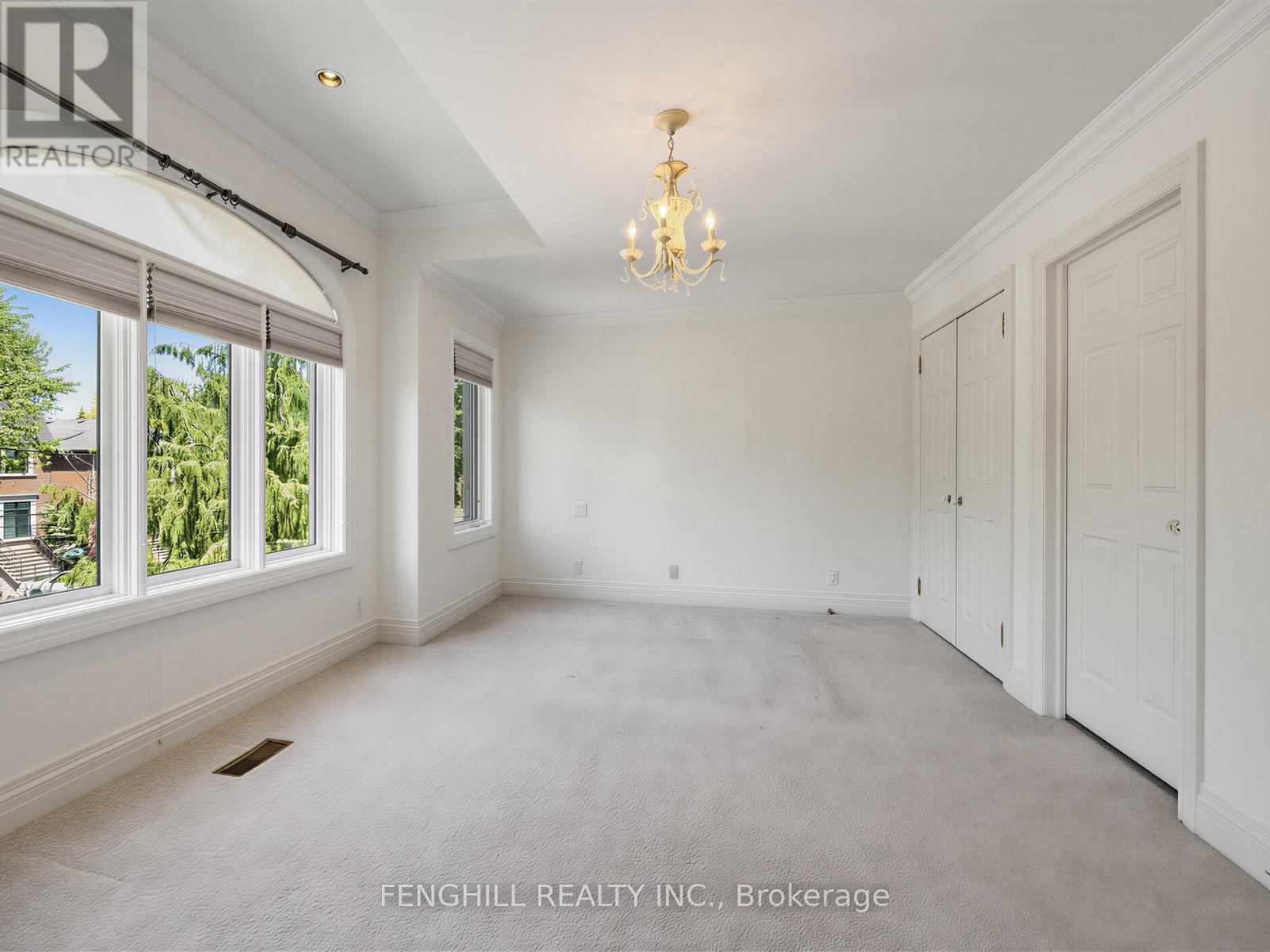 505 CRANBROOKE AVENUE - 23