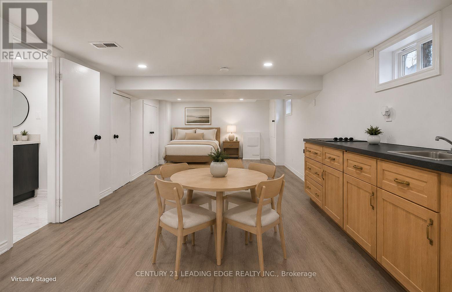 90 PARK ROAD S - 44