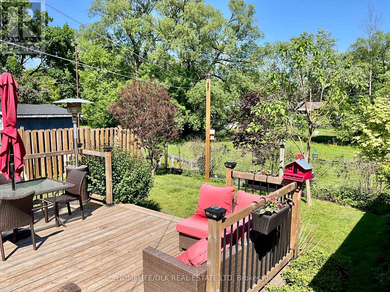 82 BROOKVIEW CRESCENT - 6