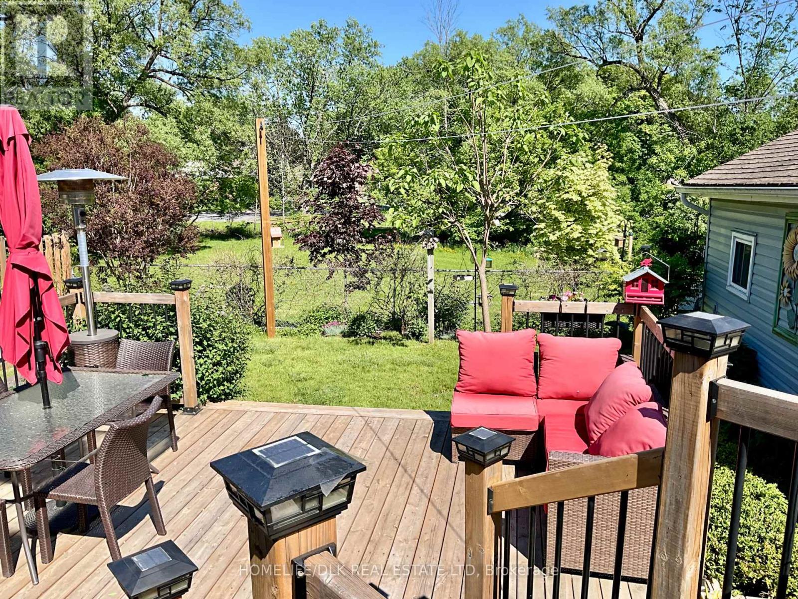 82 BROOKVIEW CRESCENT - 8