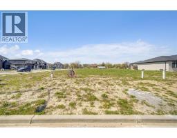 3662 Farrow Avenue, Windsor, ON N9E0B3 Photo 9
