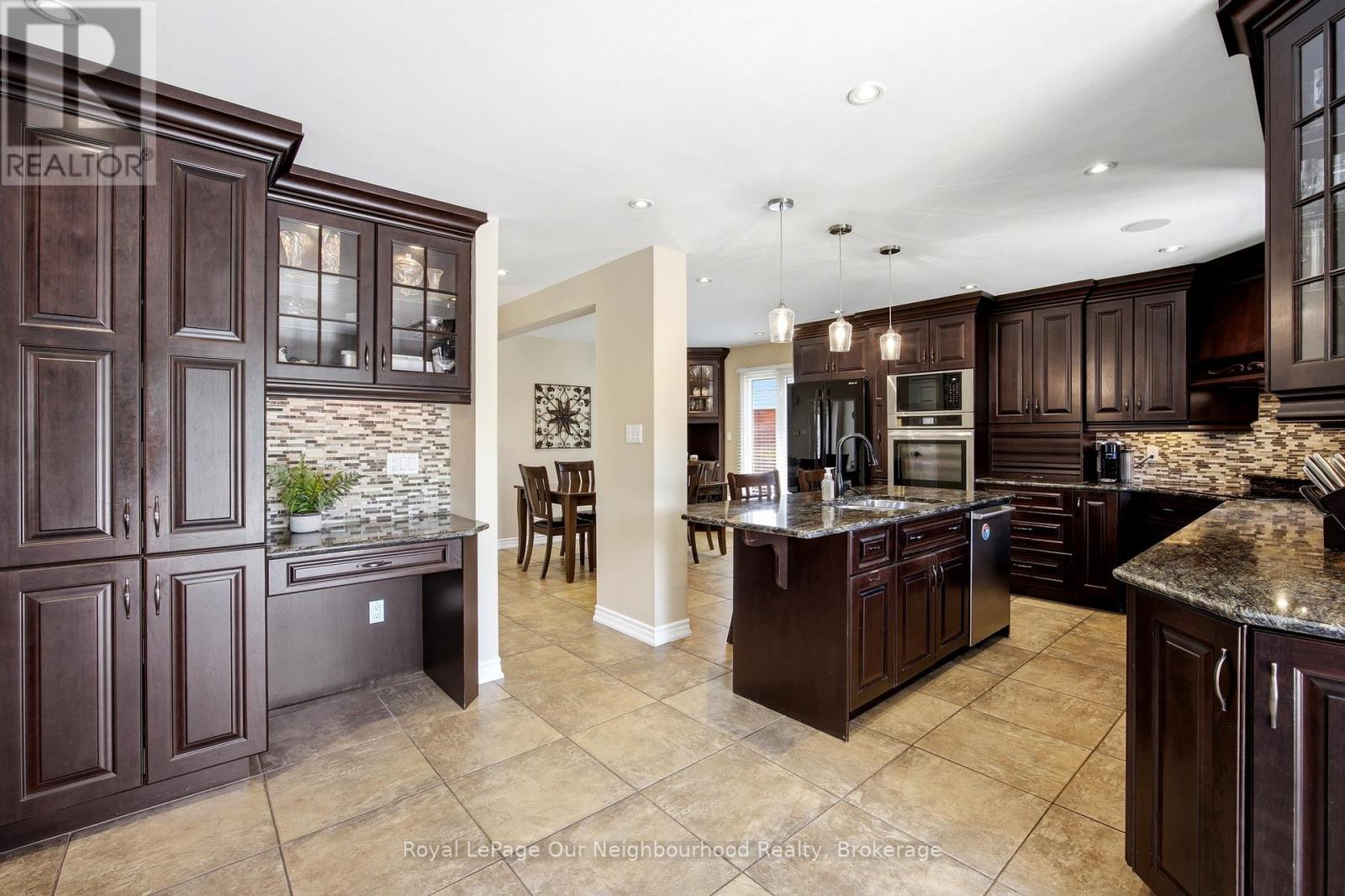 5 CATHERINE DRIVE - 13