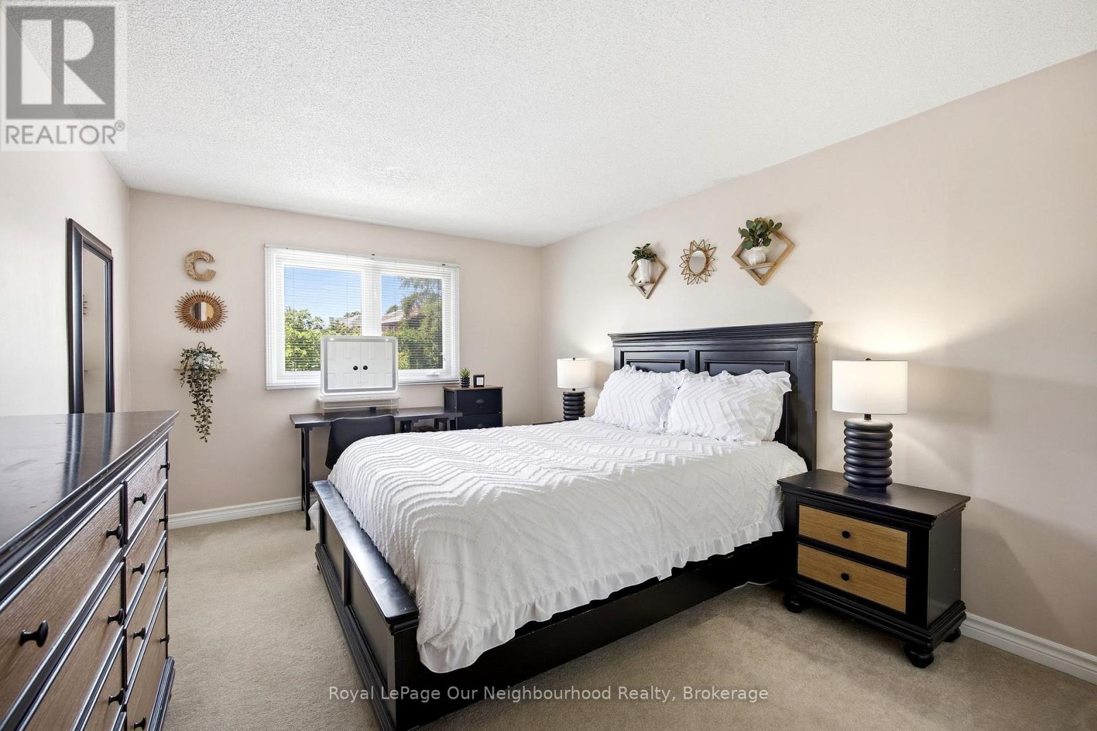5 CATHERINE DRIVE - 26