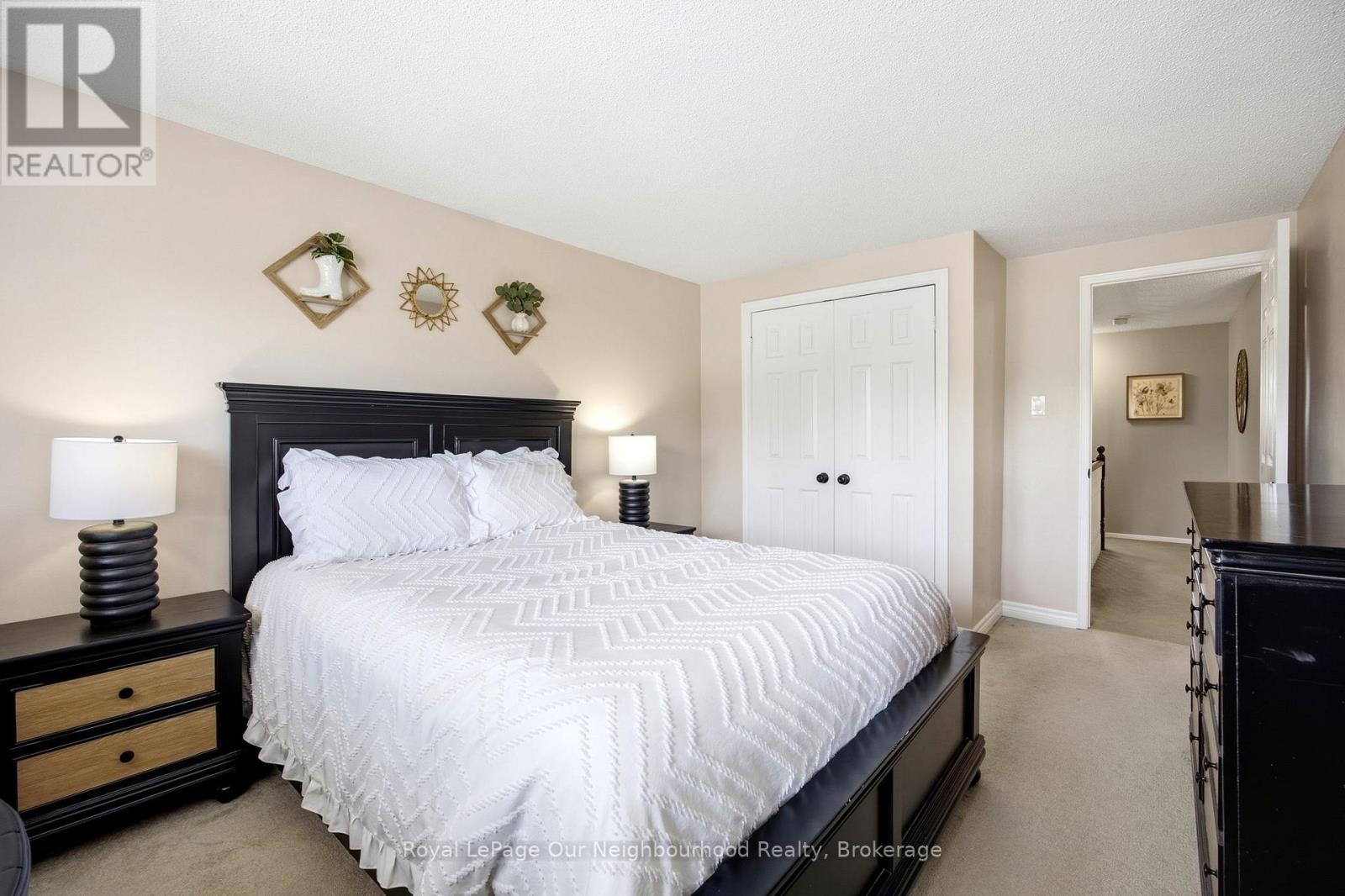 5 CATHERINE DRIVE - 27