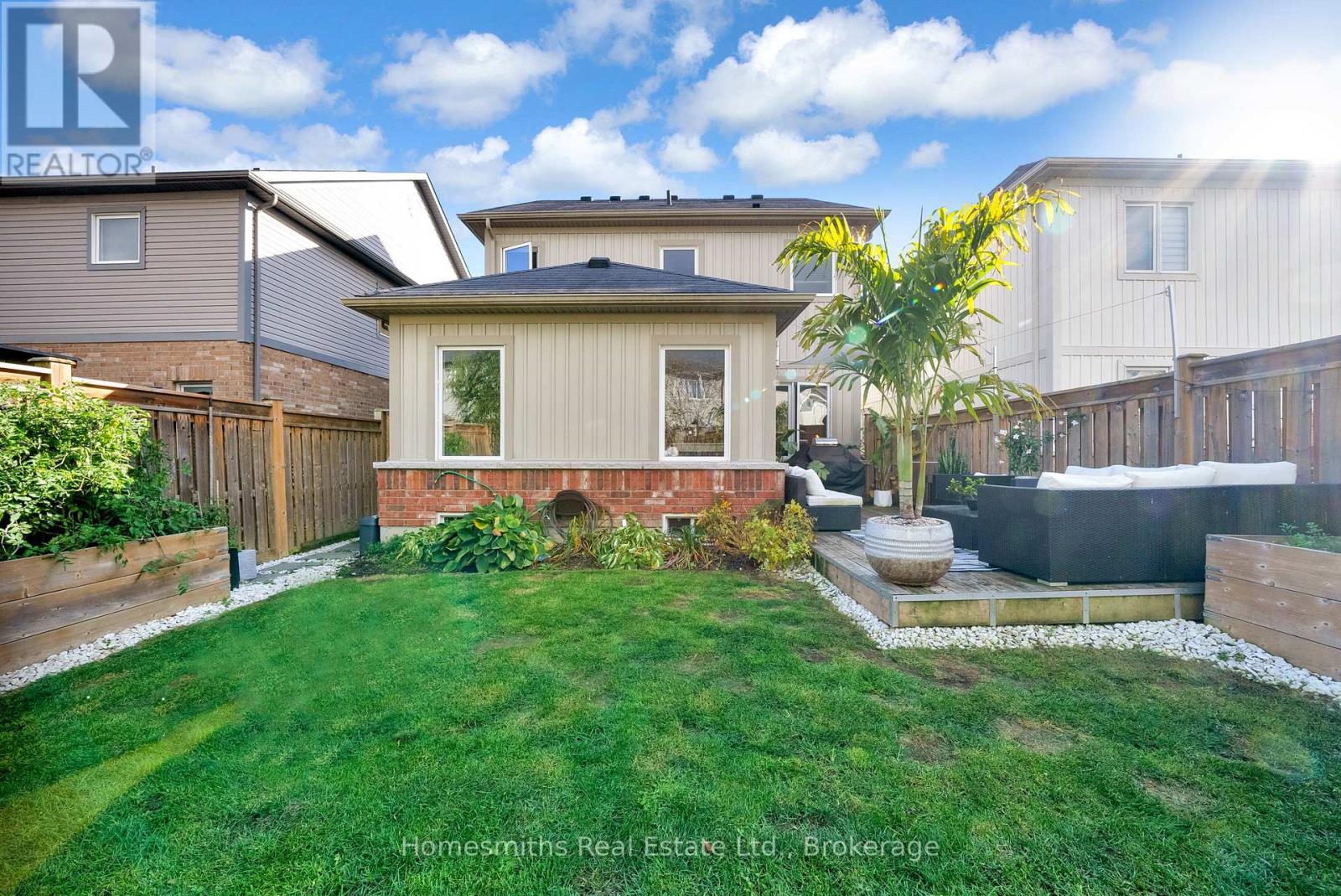 74 SIDNEY RUNDLE AVENUE - 44