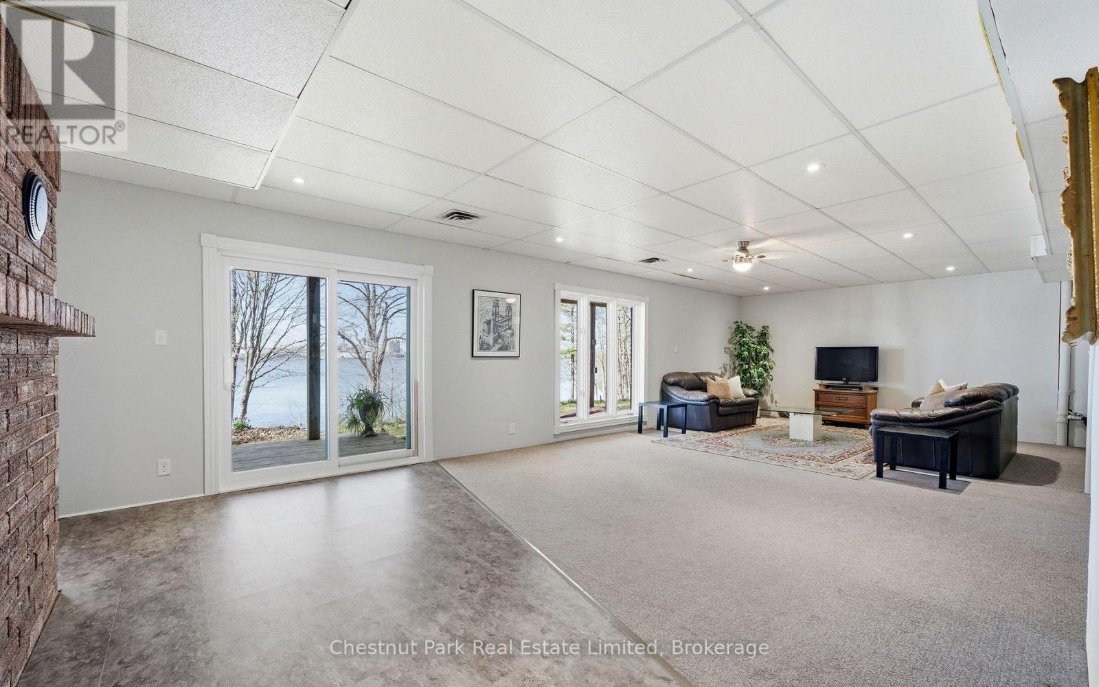 12154 LOYALIST PARKWAY - 32