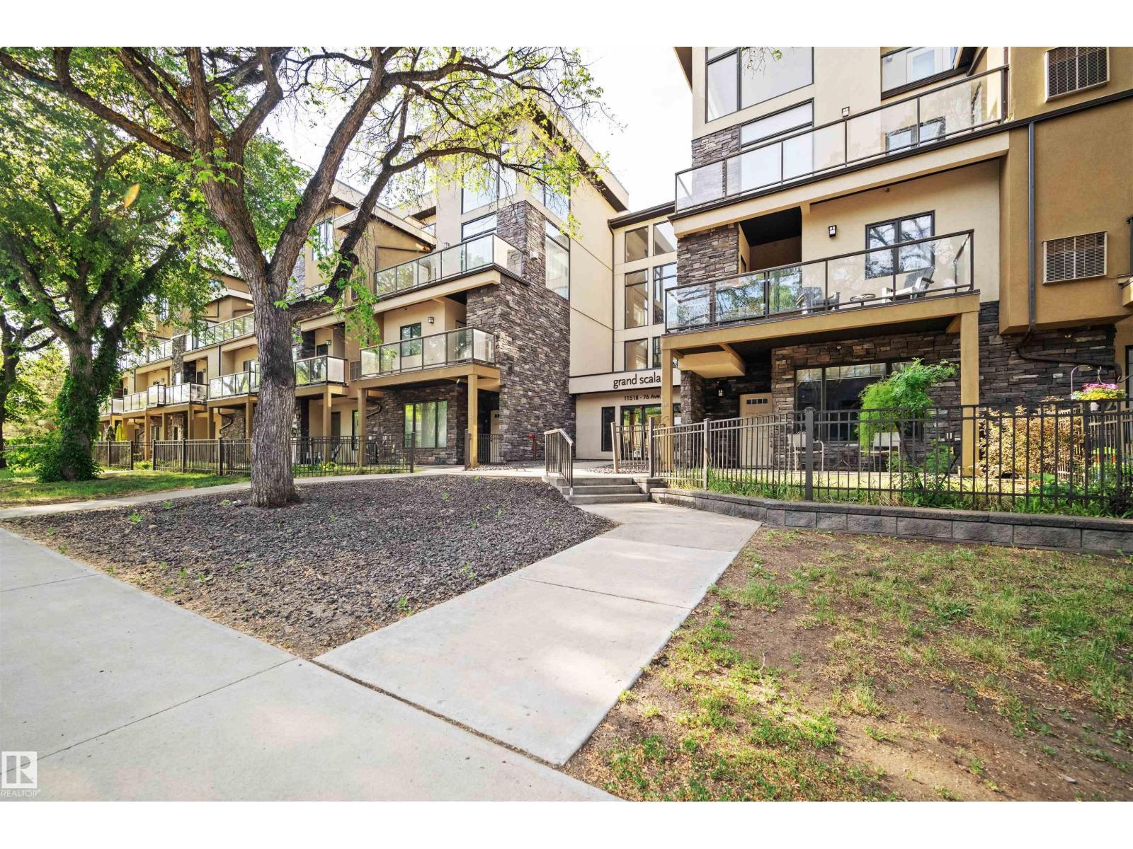#29 11518 76 AV NW - 1
