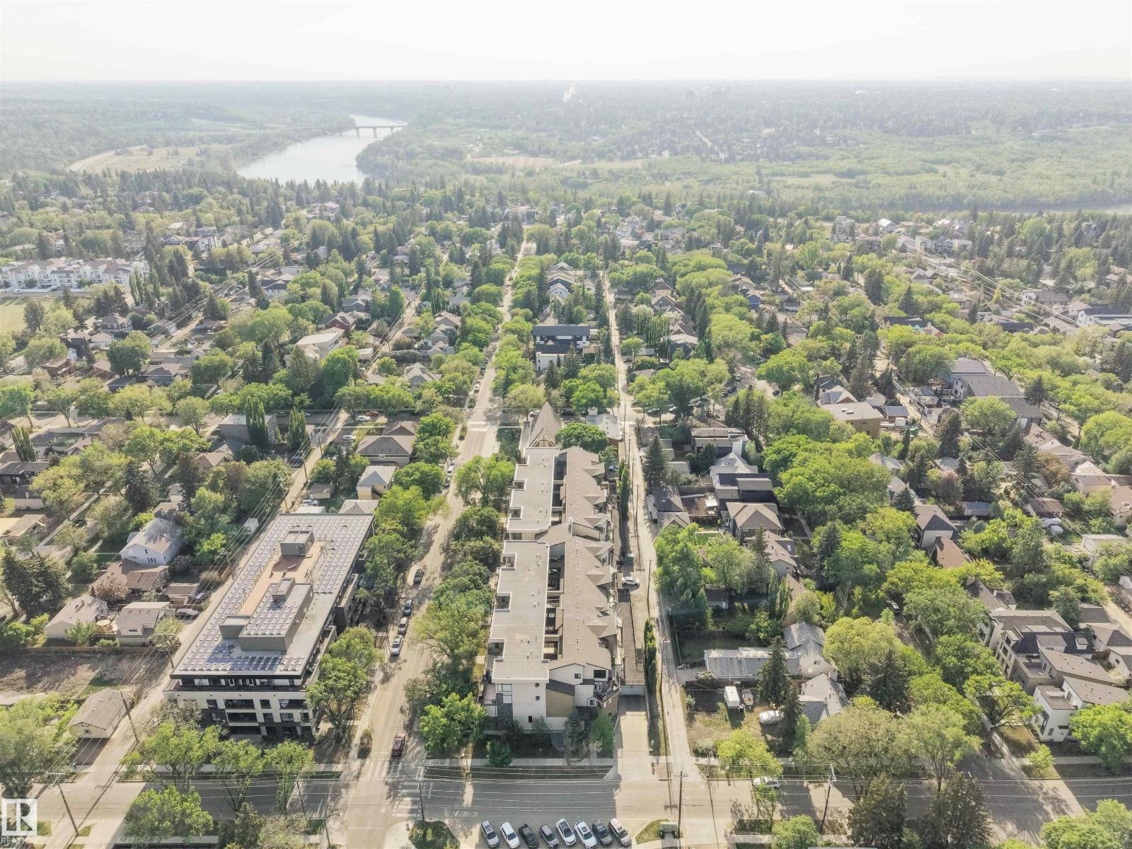 #29 11518 76 AV NW - 31