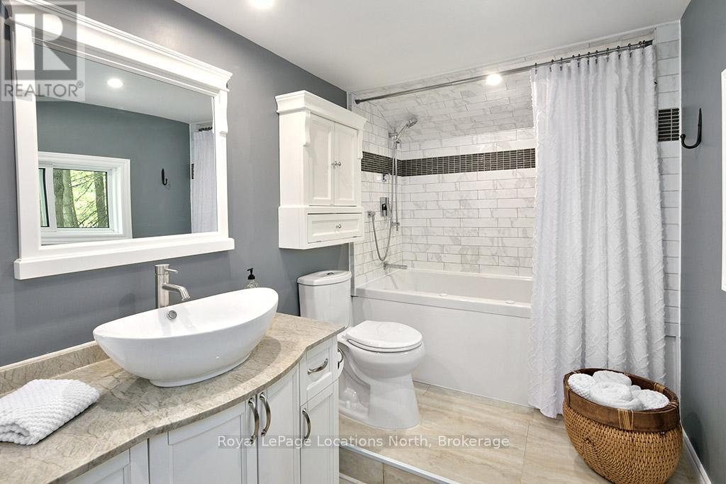 486056 GREY ROAD 30 - 16